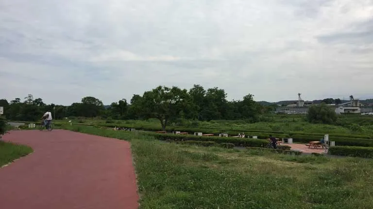 多摩川 多摩川中央公園のどかすぎる