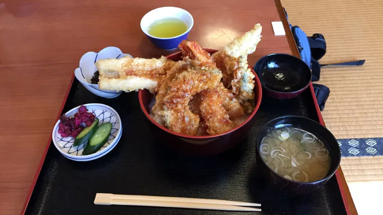 鮮魚池田 特天丼