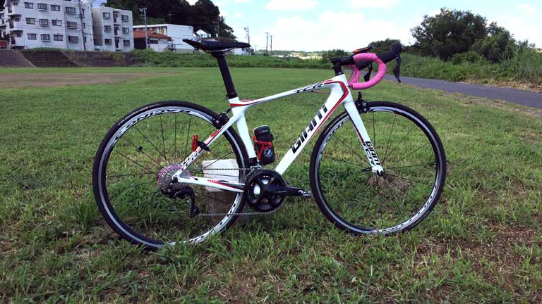 TCR ADVANCED R7000